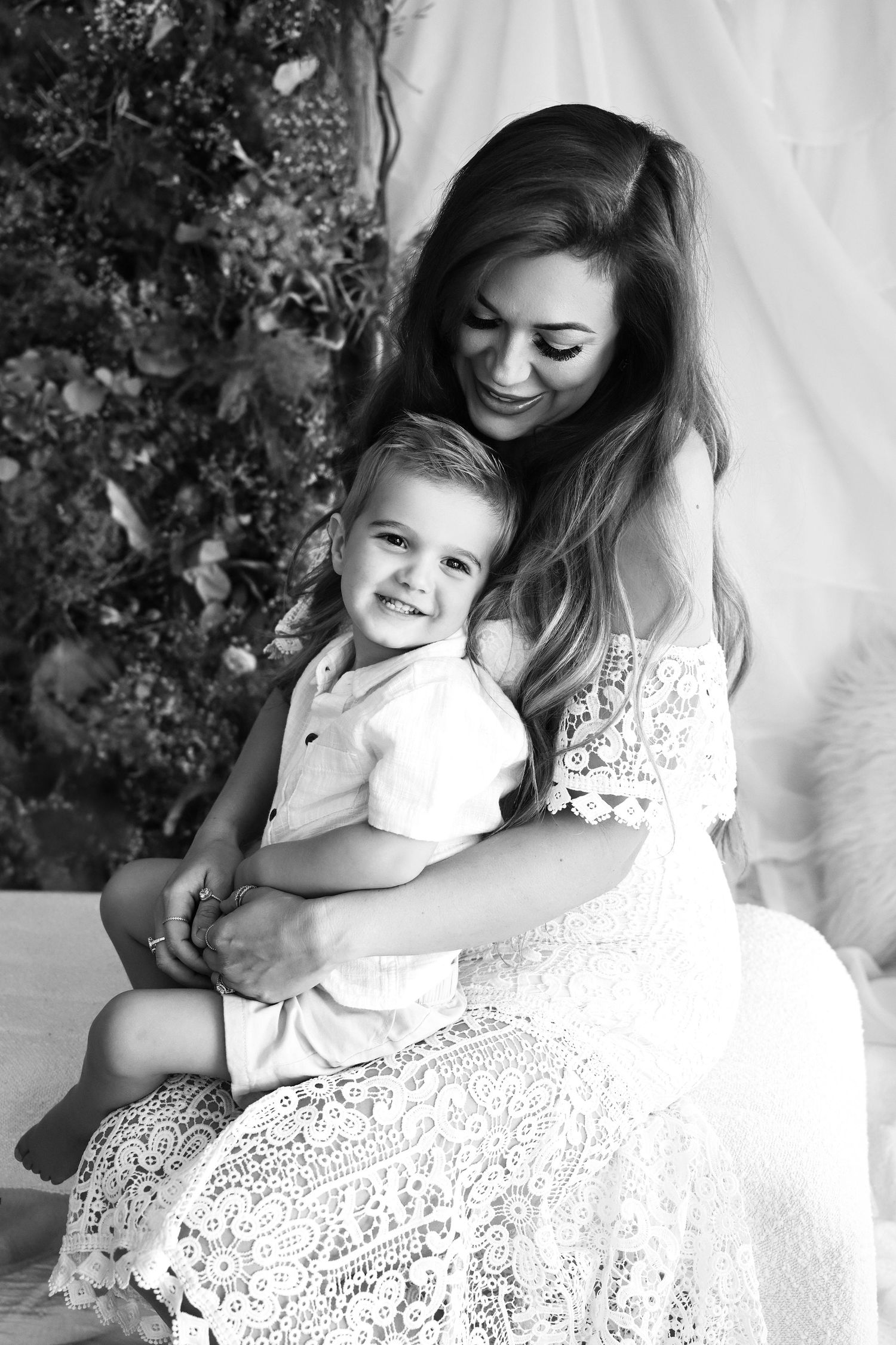Luxury Mother's Day Olivia Grace Photography Candid snuggling lovely moments Arizona