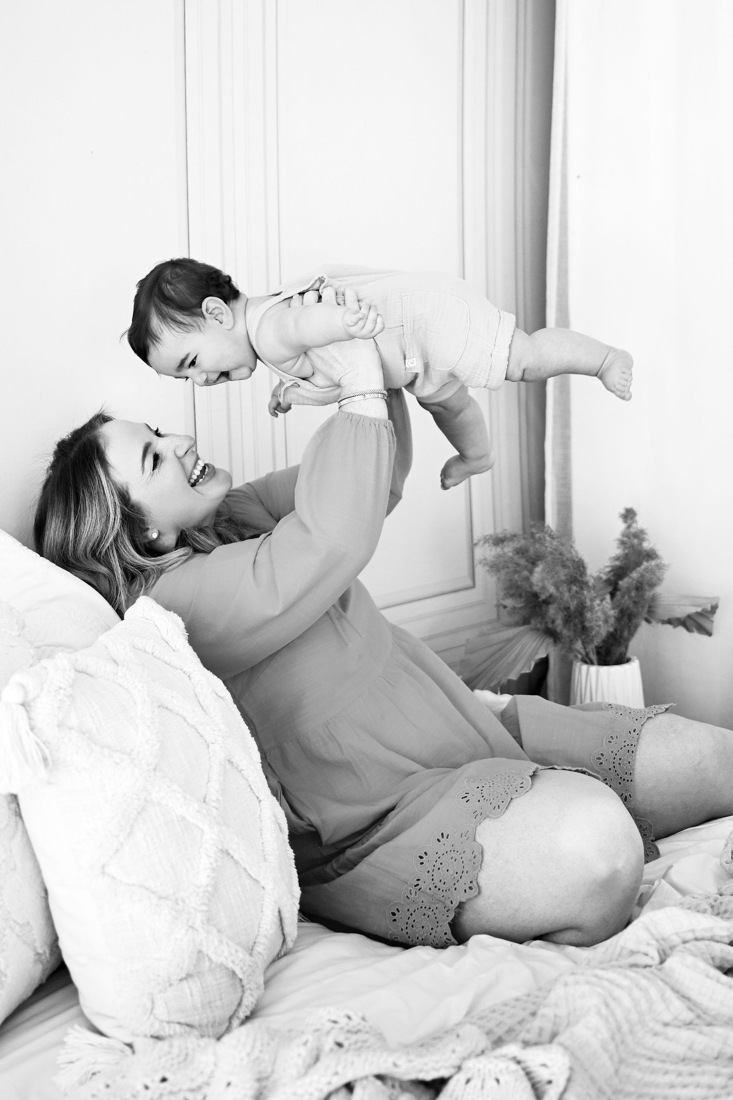 Mommy and Me Natural Mother's Day Mini Session Candid Lifestyle Photos in Phoenix Studio