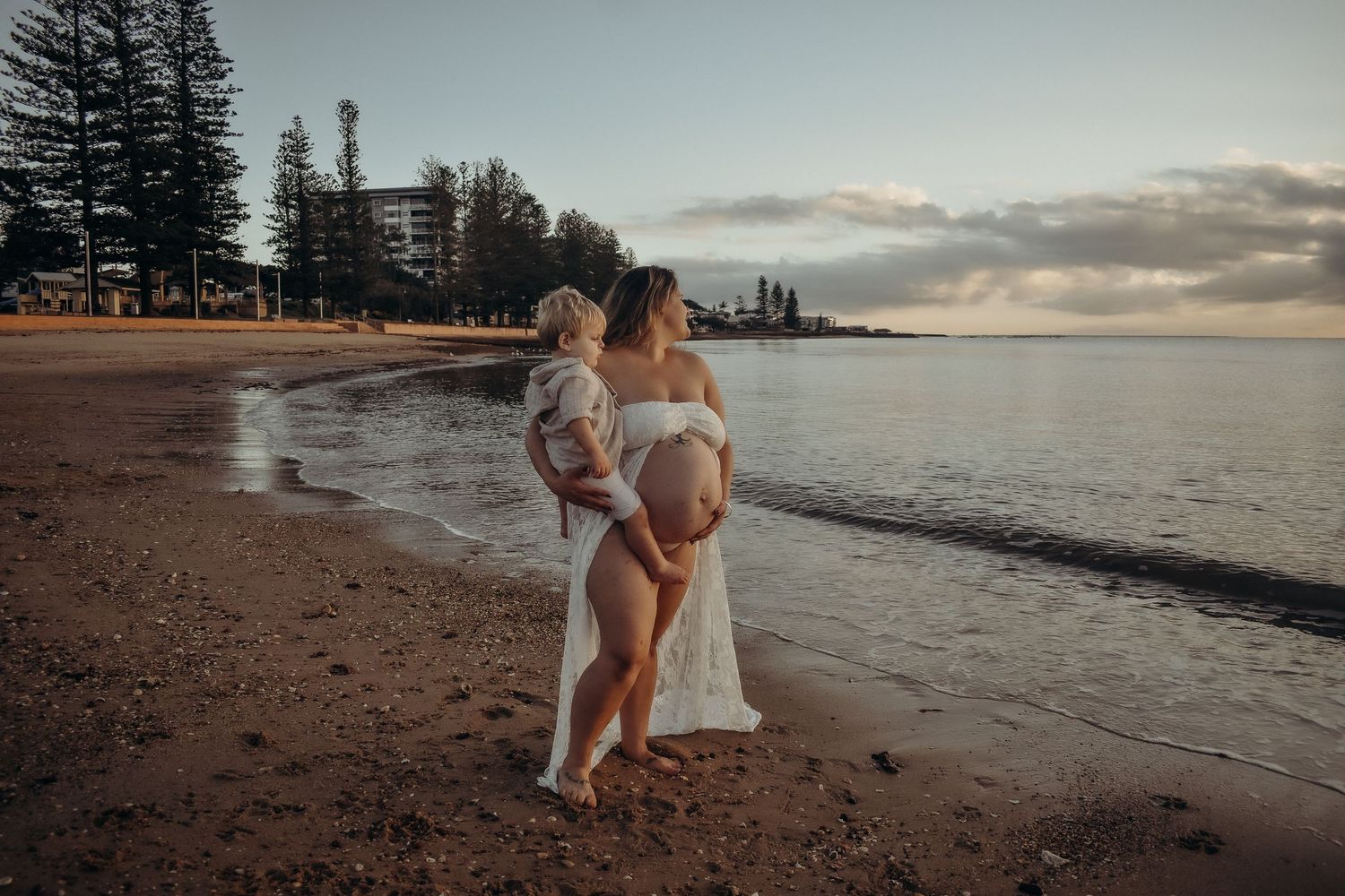 Sunrise maternity photo