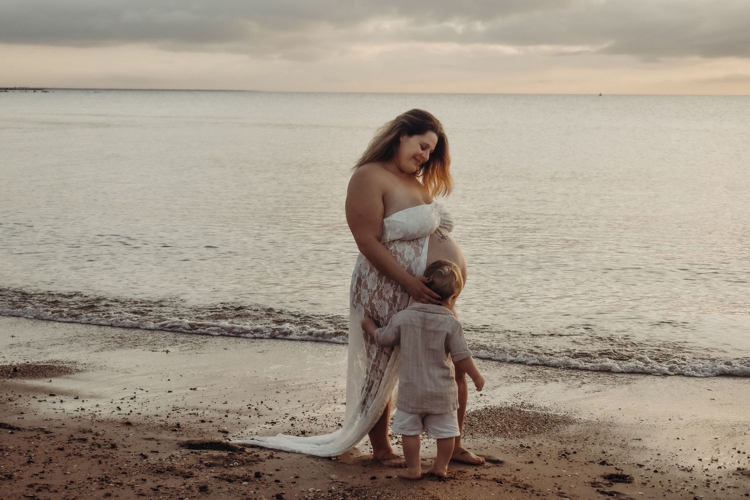 Sunrise maternity shoot photo