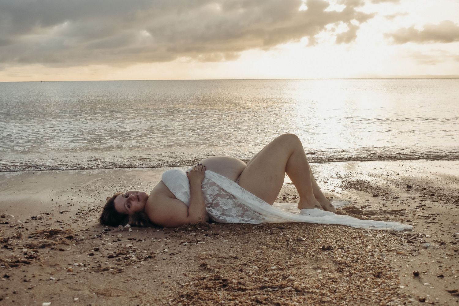 Sunrise maternity photo