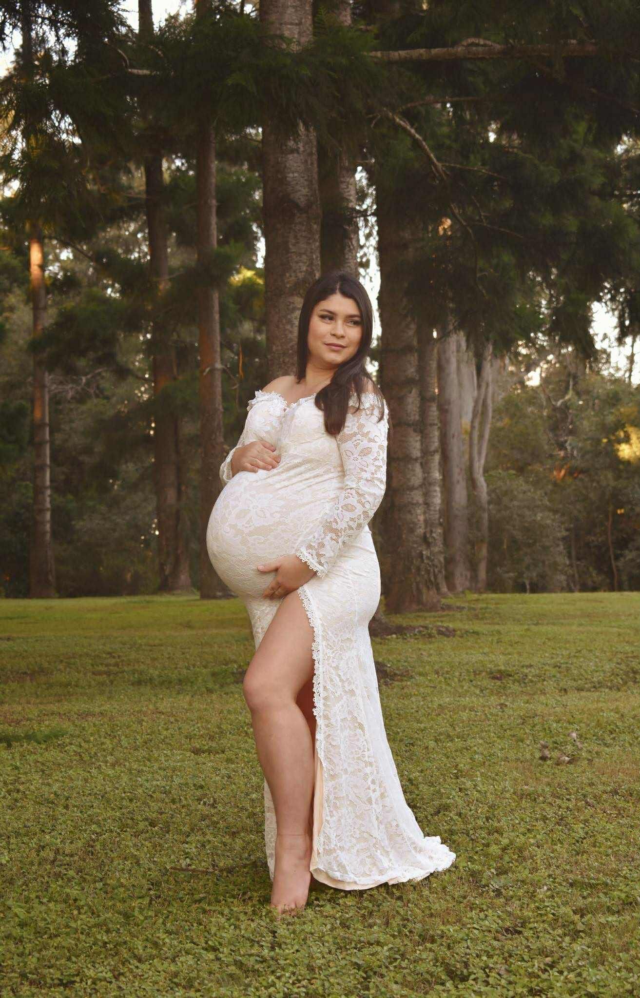 First pregnancy session photo