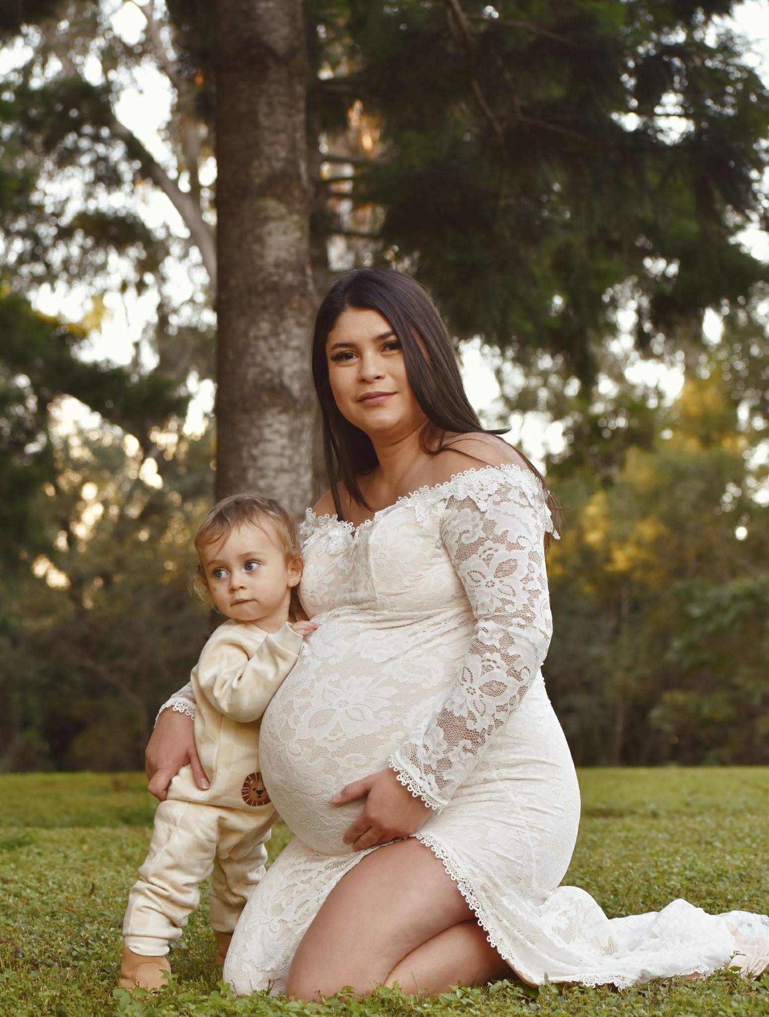 First pregnancy session photo