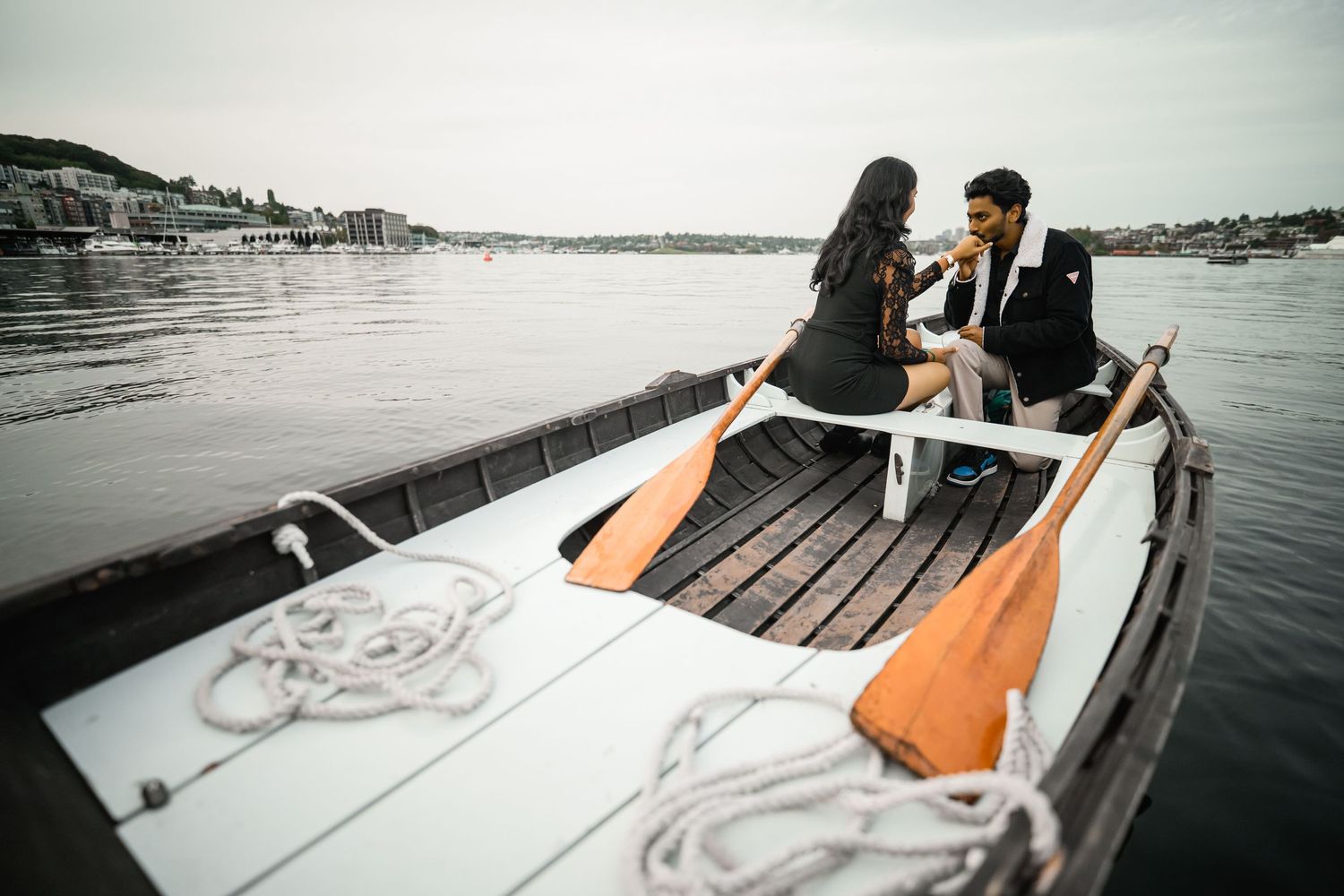 The row boat from behind with the oars shipped, Lake Union proposal photographer, Seattle