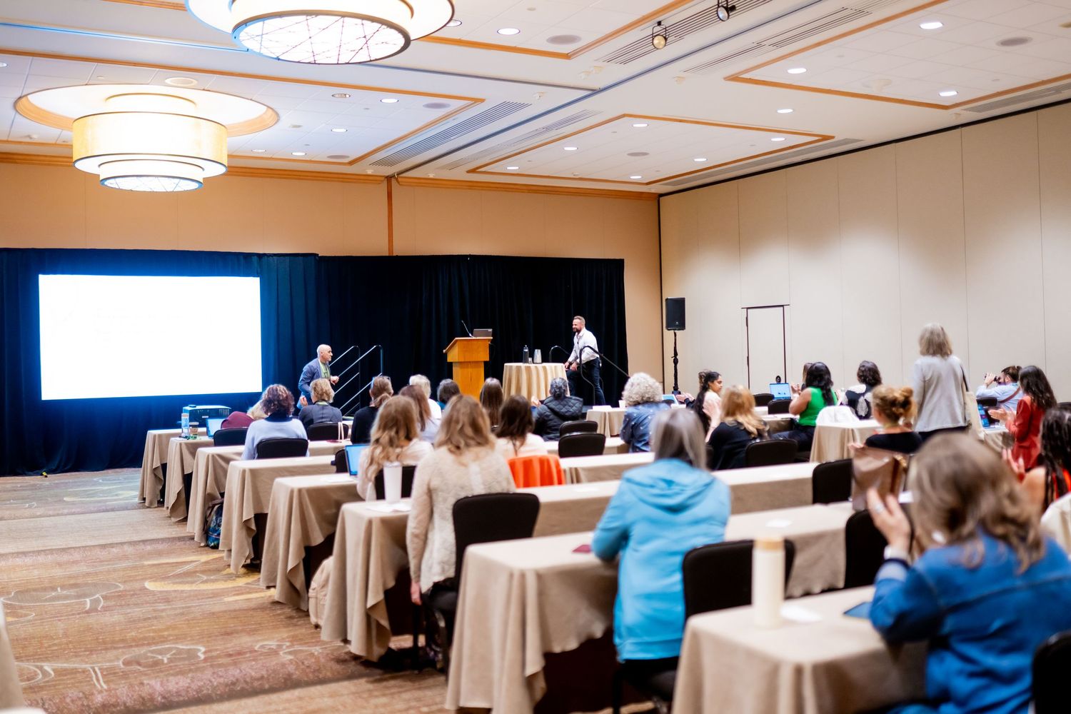 Full conference room during a corporate event, corporate event photographer, Seattle
