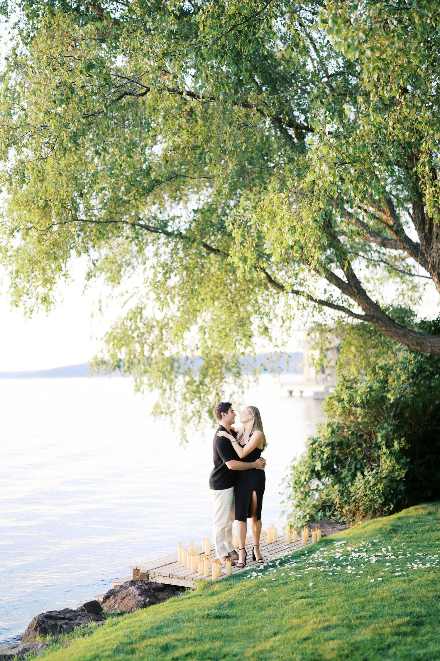 Engagement portrait under the willow at Carillon Point, Kirkland proposal photographer