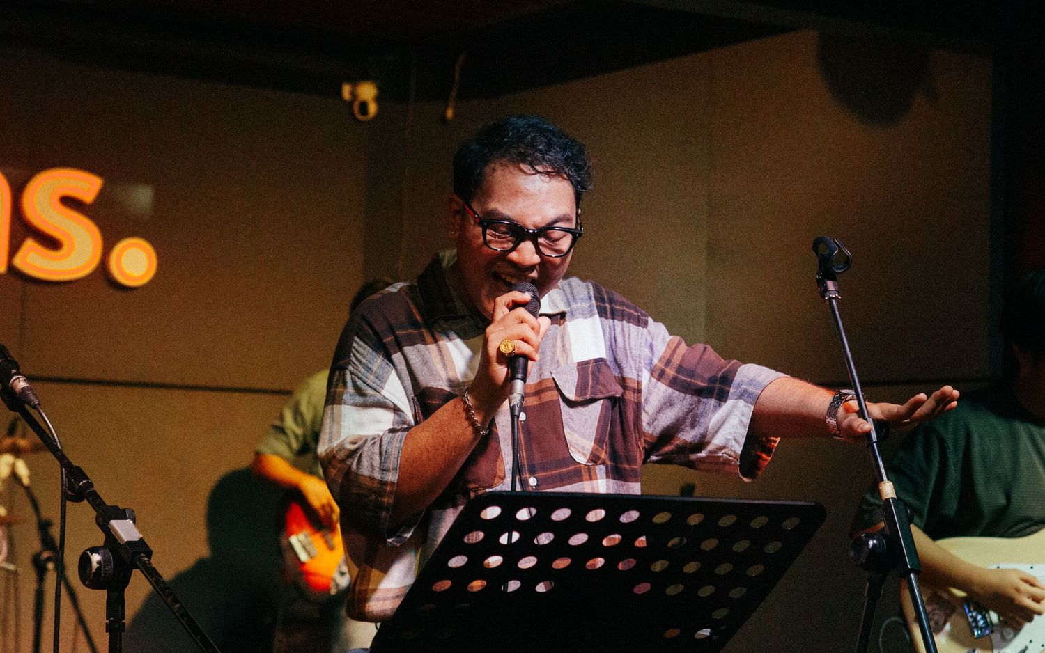 𝑻𝒉𝒆 𝑷𝒐𝒍𝒚𝒑𝒉𝒐𝒏𝒊𝒄𝒔
Live at The Commons at Matina Town Square
August 18, 2026