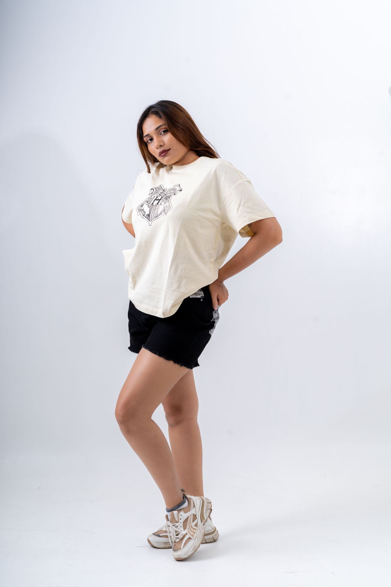 Souled Store casual streetwear campaign image featuring an oversized T-shirt, photographed by FramesbyDarshil.