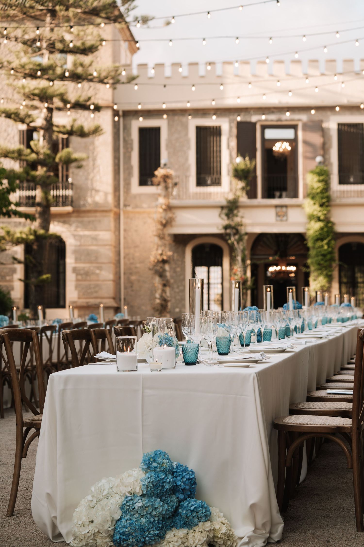 Elegant wedding table styling and flowers at Marques de Montemolar a Mediterranean destination wedding venue in Altea, Costa Blanca, Spain