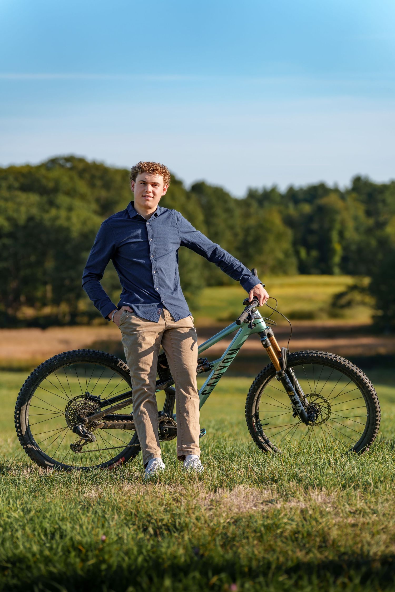 Fv3 Media senior photo