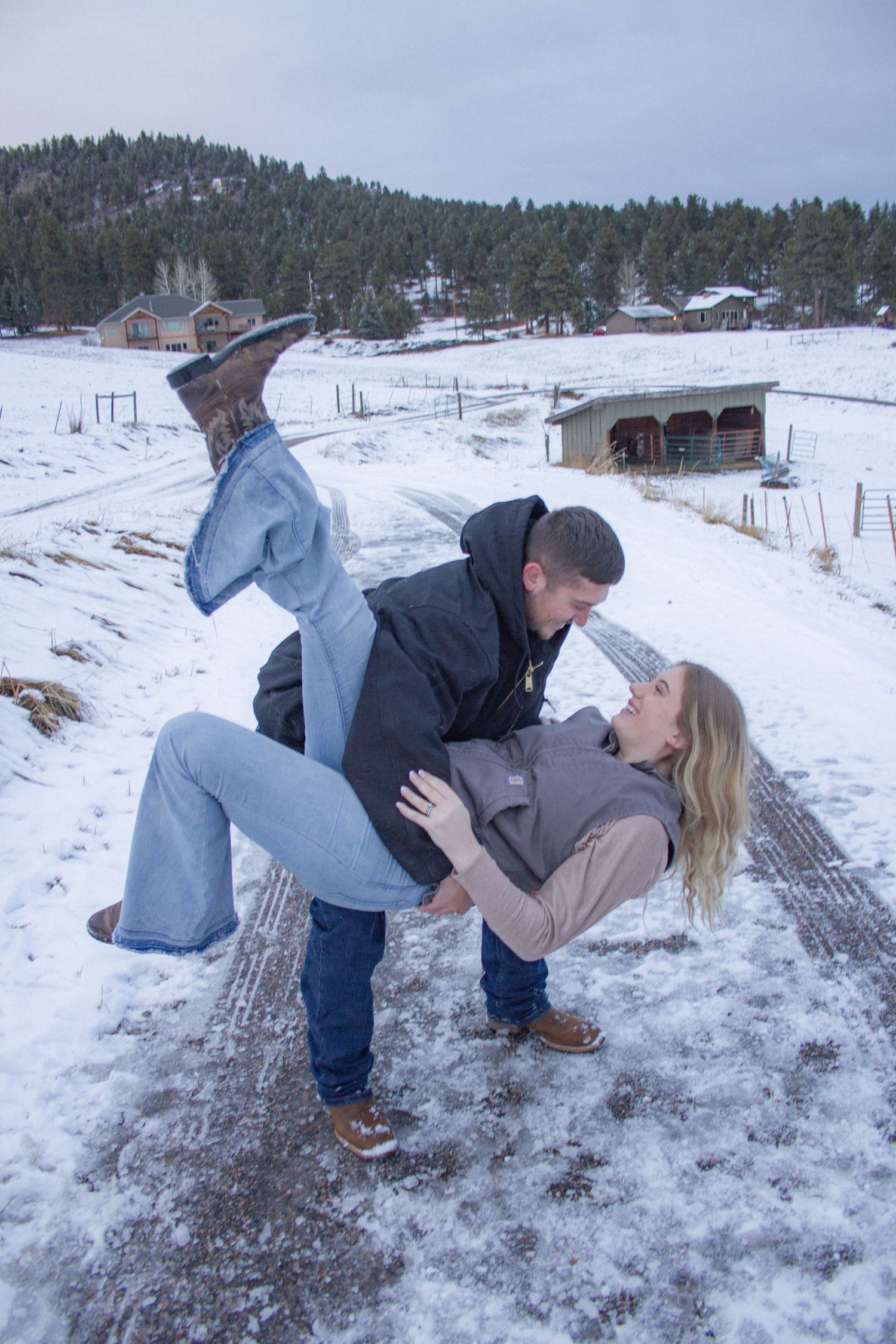 Colorado ranch lifestyle photographer
Colorado cowboy photographer
denver western family photographer
denver western couple photographer