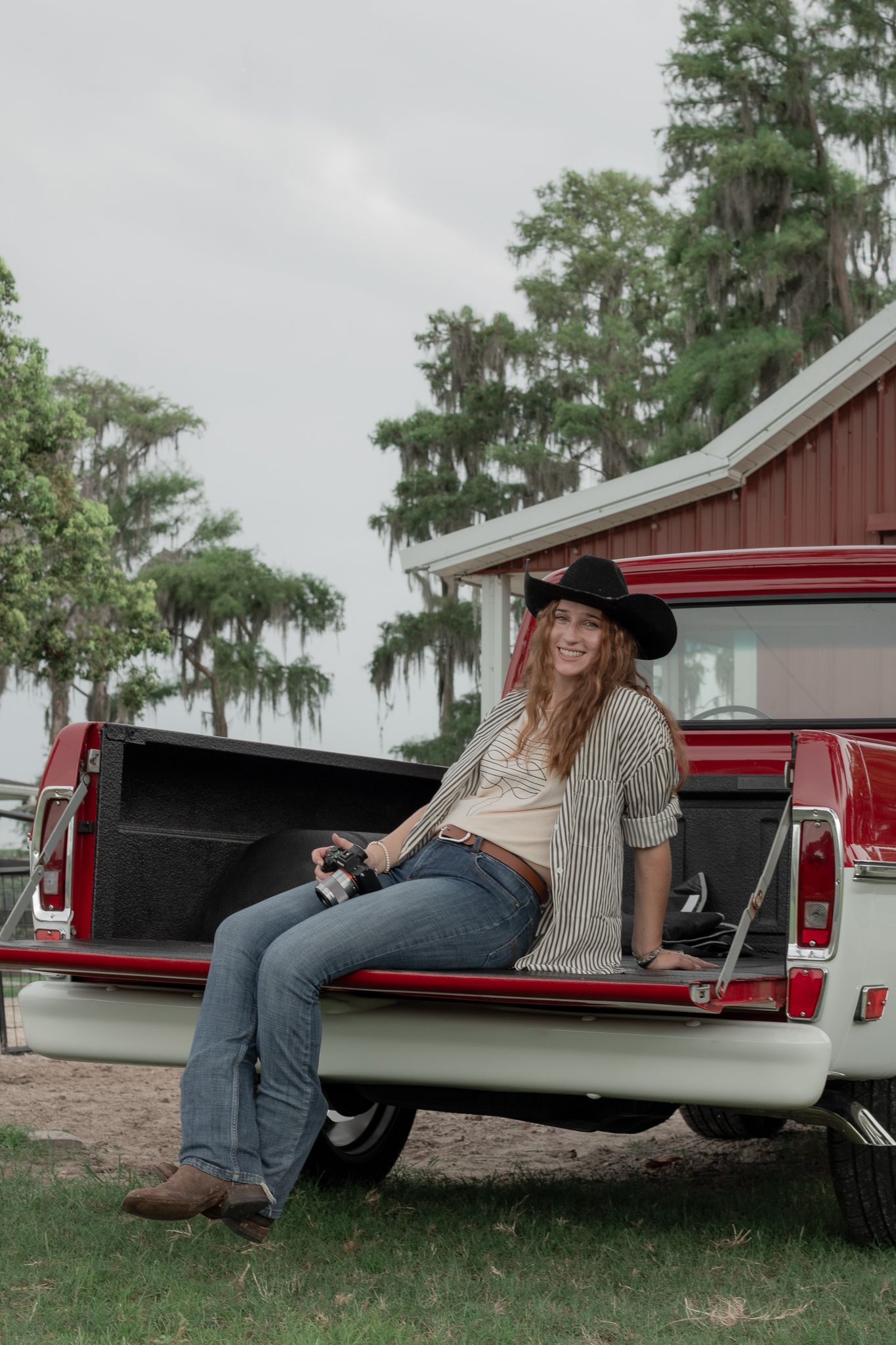Colorado western photographer, photographer for western brands, country brands, equine. Western wedding photographer, western elopement phot