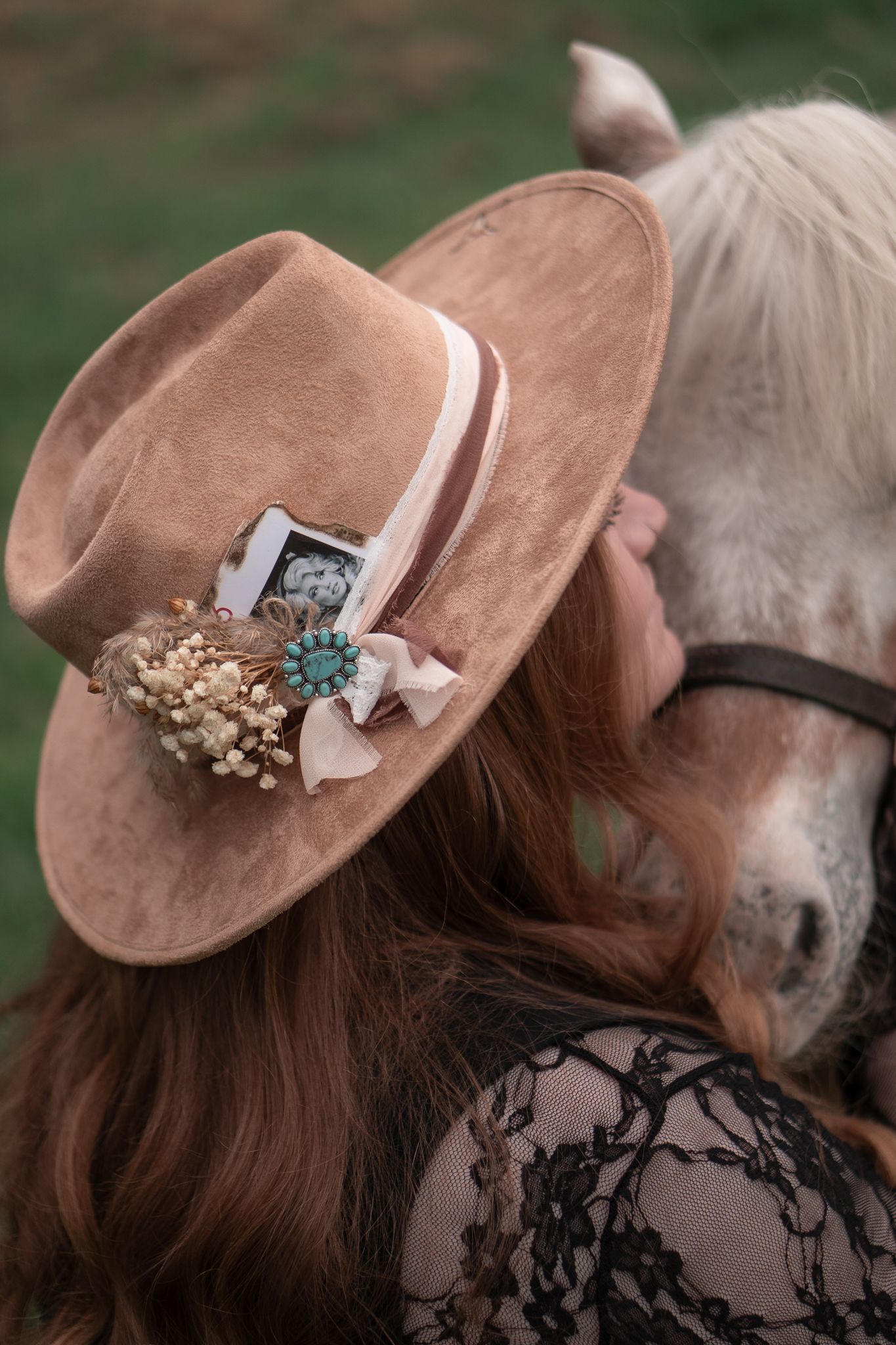 Colorado ranch branding photographer
branding photography western
ranch branding photos
cowboy headshots
western branding session photograph