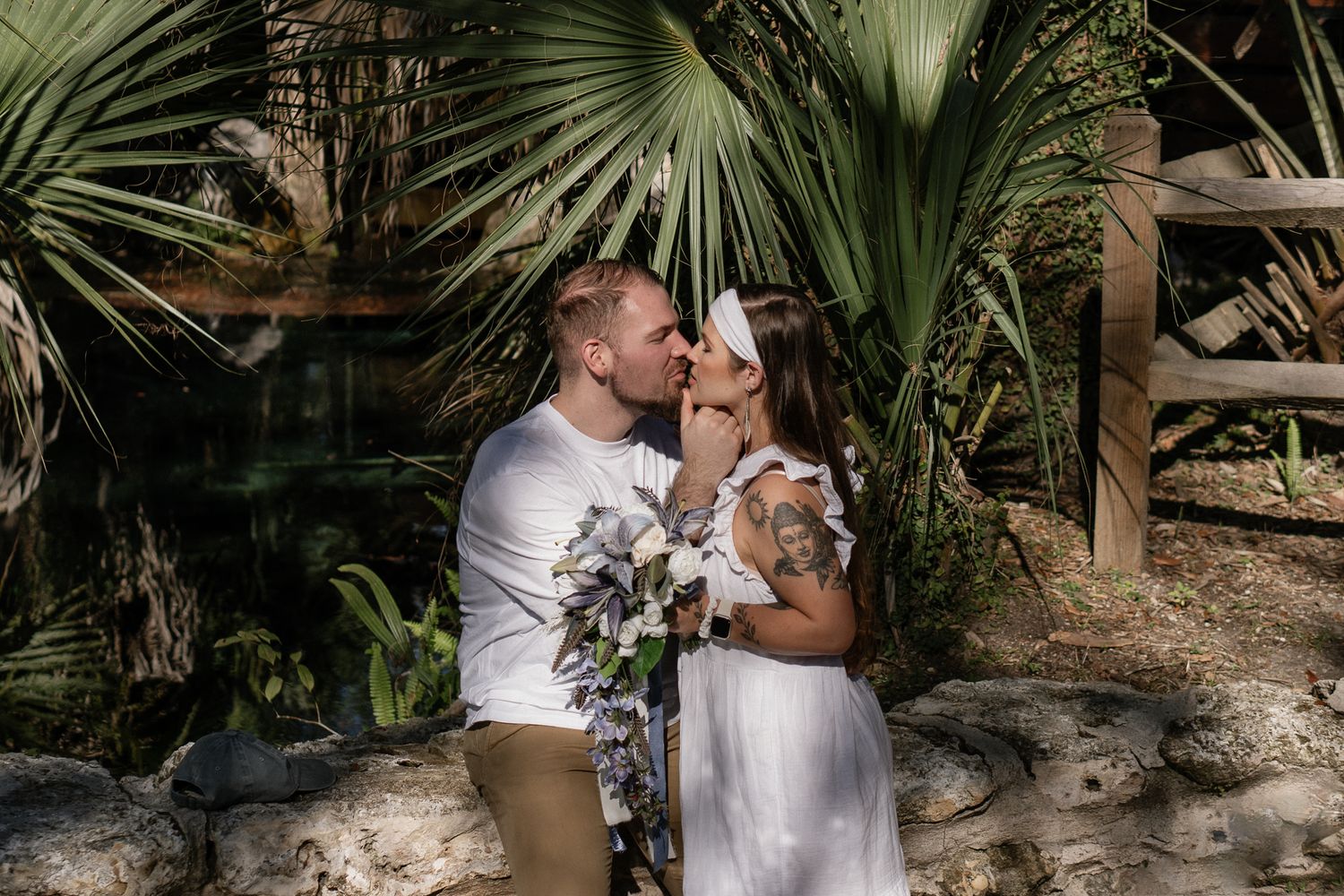 Rocky Mountain elopement photographer
Estes Park elopement photographer
Colorado mountain elopement photographer
cowboy elopement photograph