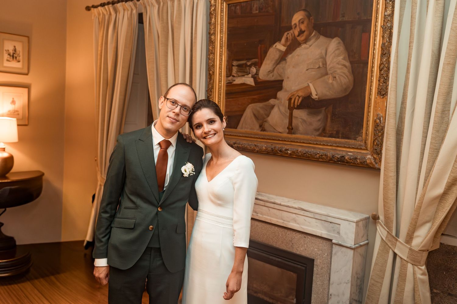 Bride and groom in Porto during a romantic winter wedding with holiday atmosphere.