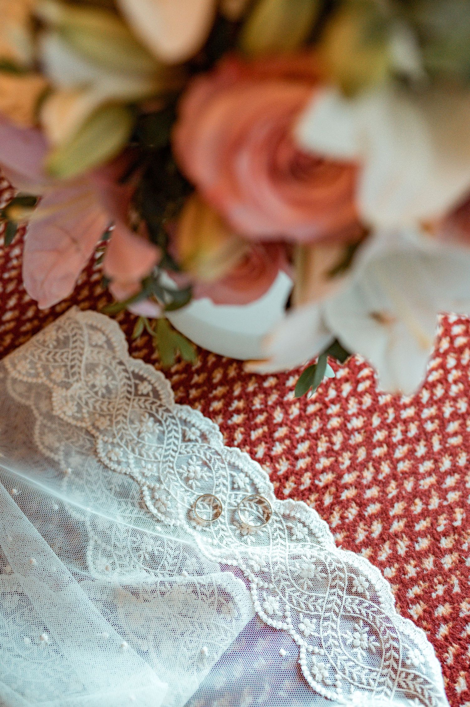 Bride in her wedding preparation in the historic center of Évora, Portugal.