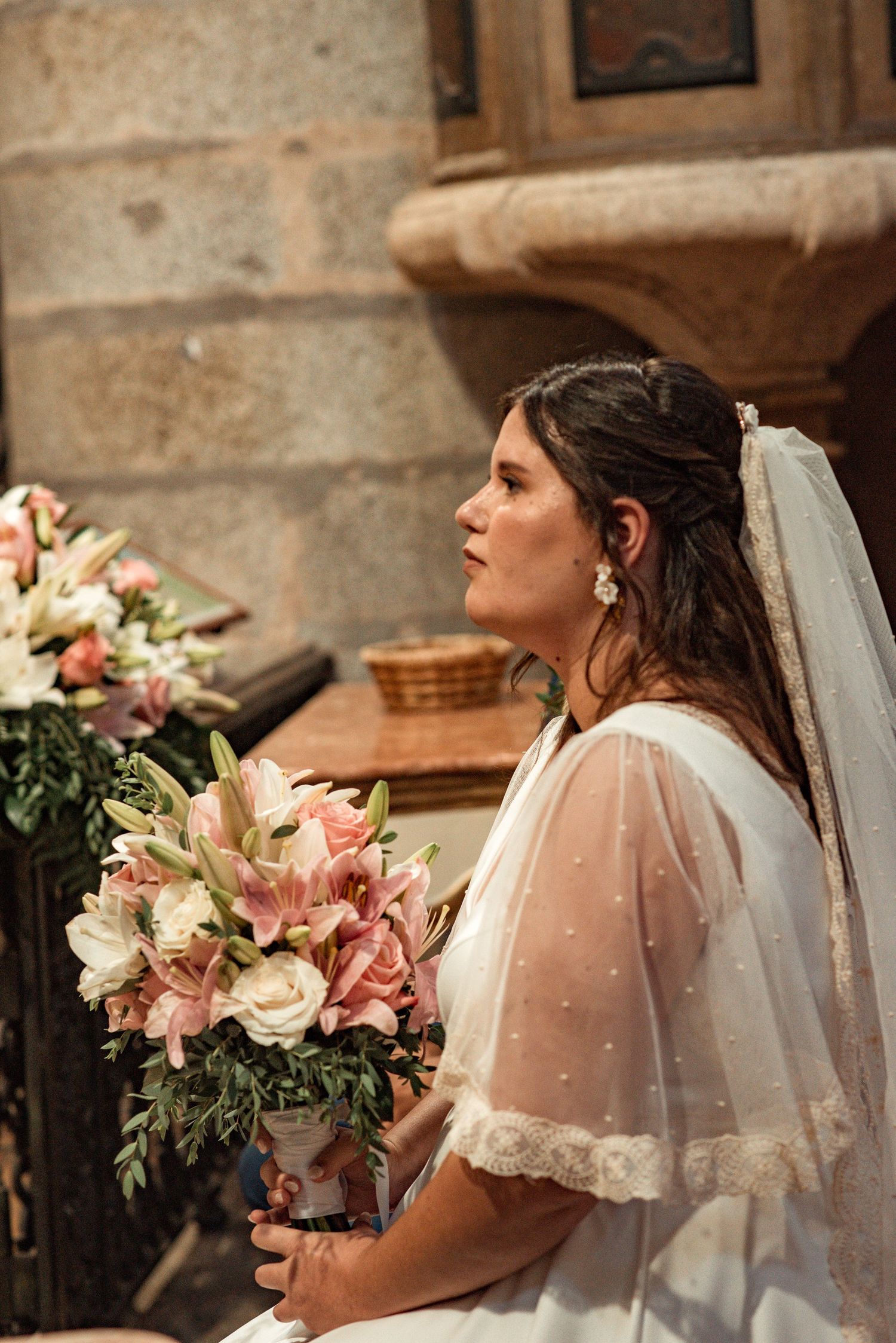 Destination wedding photography in Alentejo with authentic and intimate moments.