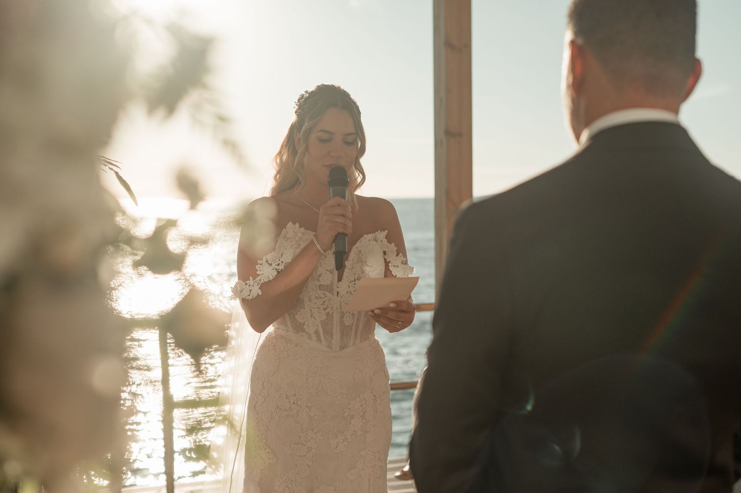 Elegant destination wedding near Lisbon with relaxed seaside atmosphere.
