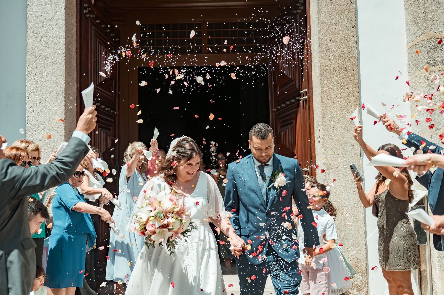 Destination wedding photography in Alentejo with authentic and intimate moments.