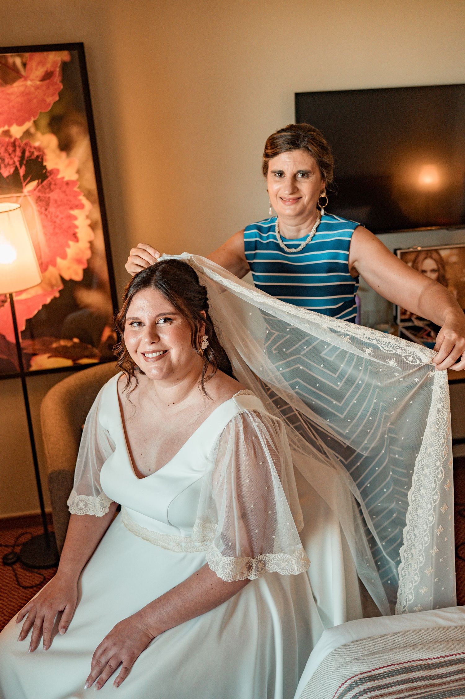 Destination wedding photography in Alentejo with authentic and intimate moments.