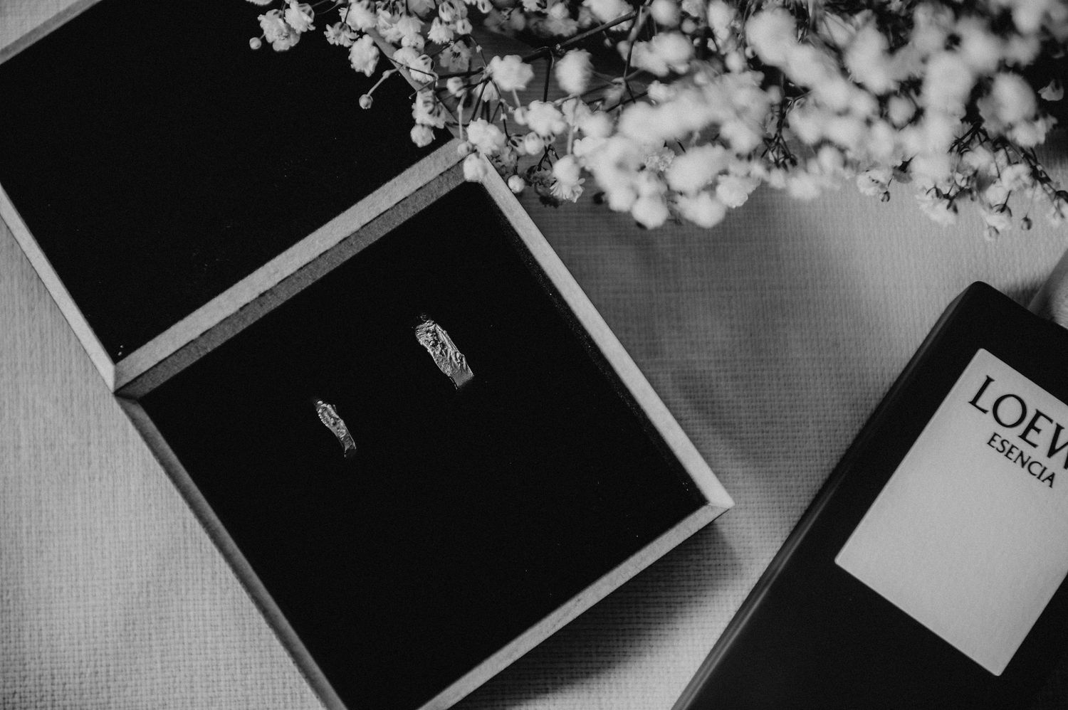 wedding photographer in UK, destination wedding photographer, wedding photographer near me, professional wedding photographer, Amsterdam