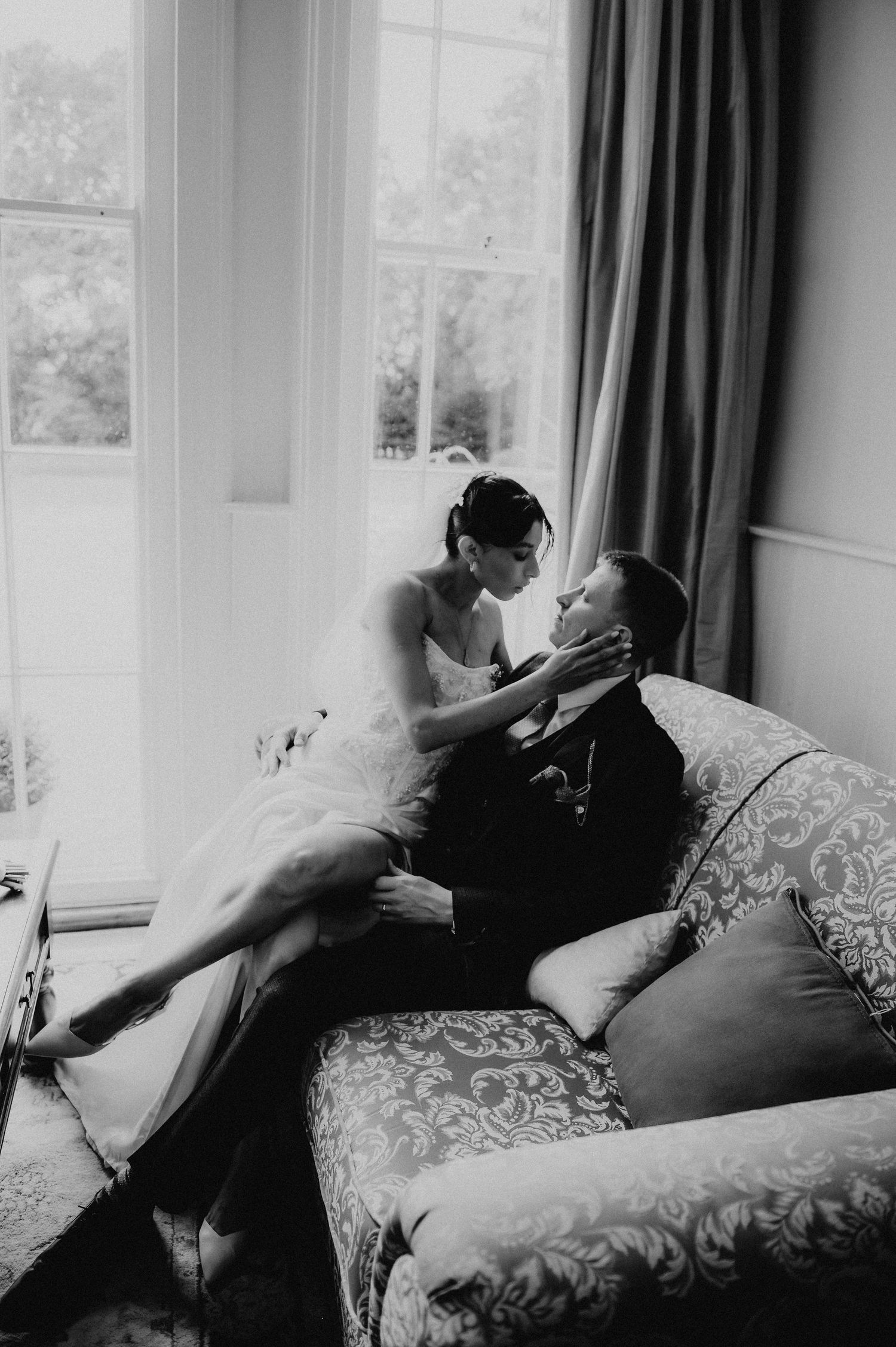 wedding photographer in UK, destination wedding photographer, wedding photographer near me, professional wedding photographer, Amsterdam