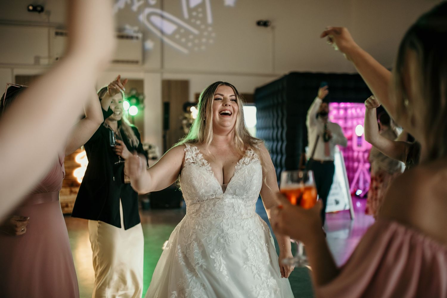 cornwall wedding photographer
