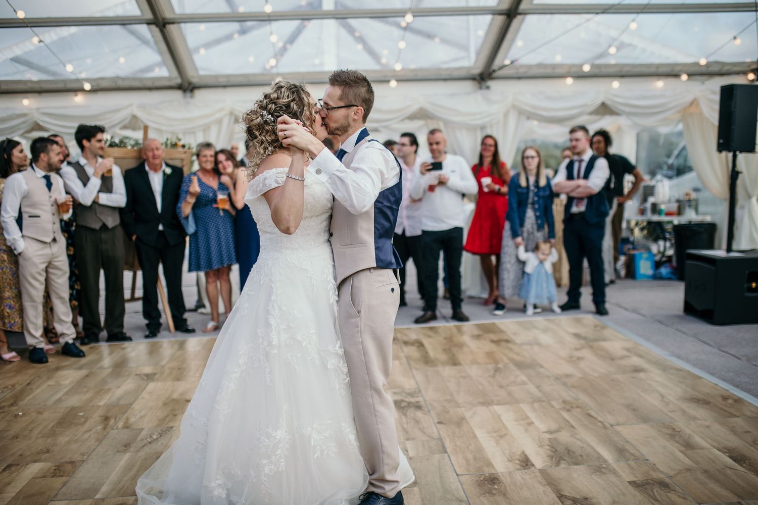 cornwall wedding photographer