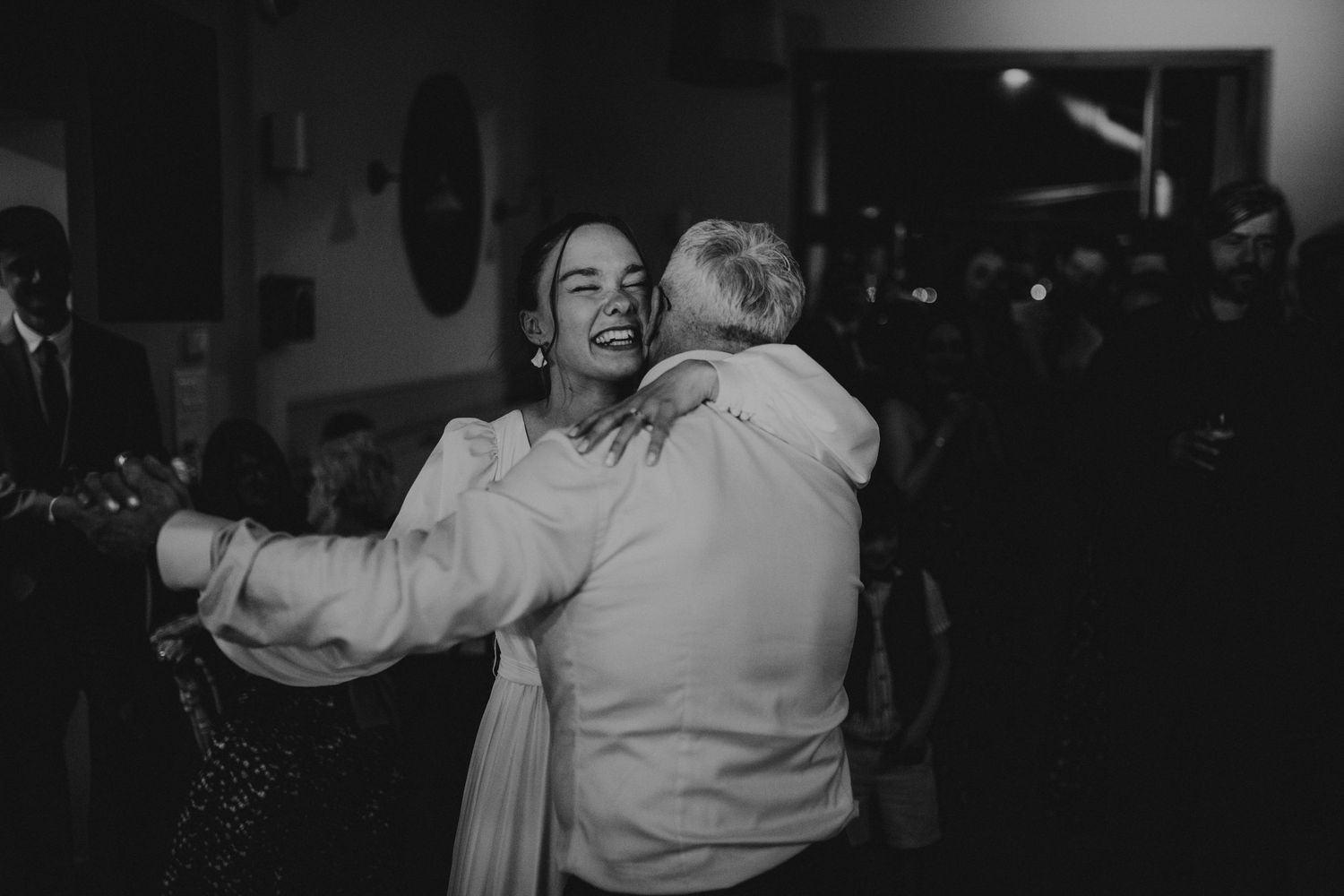 dad and daughter first dance wedding