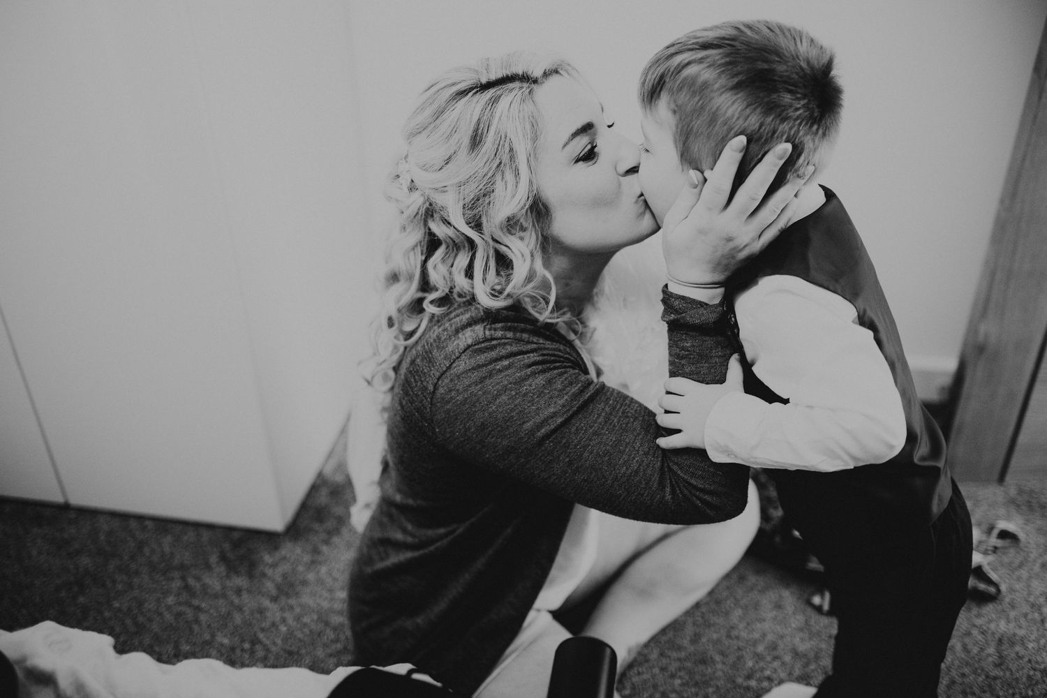 cornwall wedding photographer
