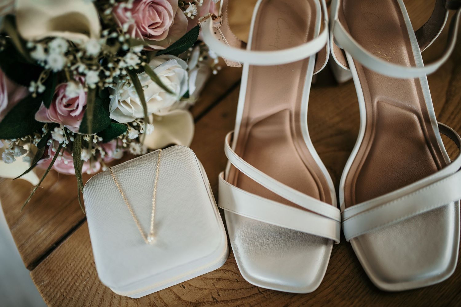 cornwall wedding photographer