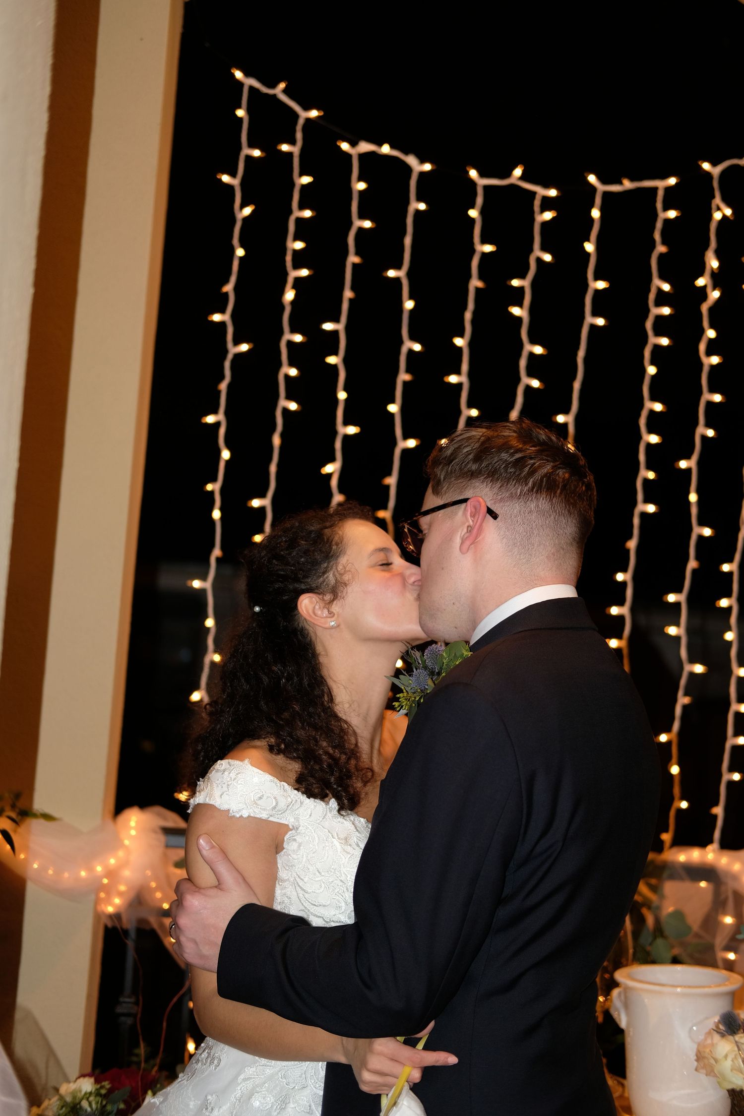 wedding, houston, tx, sharing a kiss