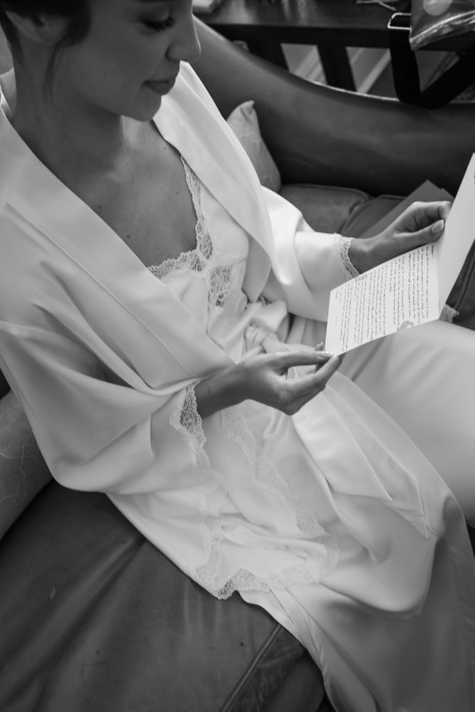 bride reading letter from groom