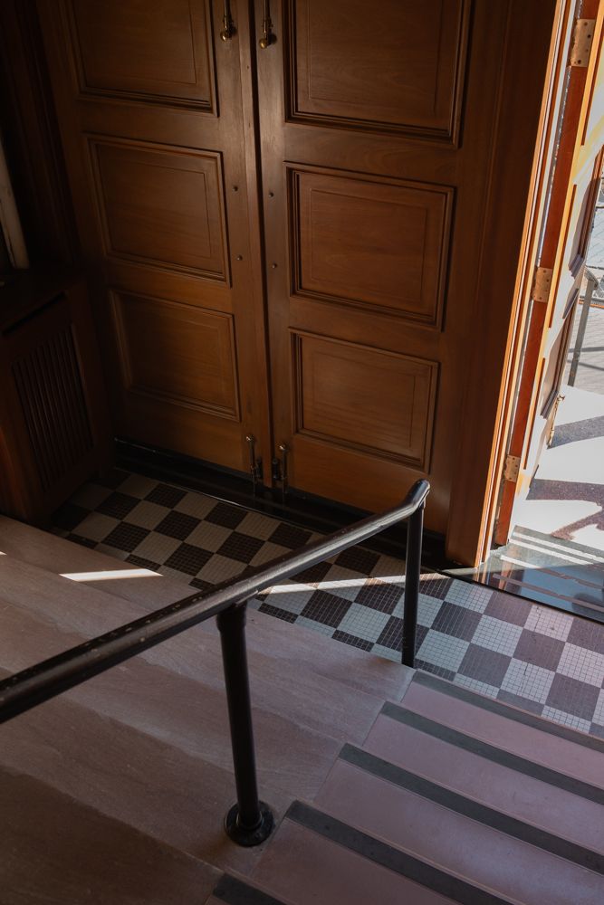 photo of entry way to church