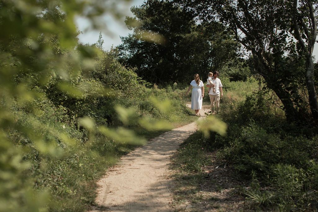 block island family walking