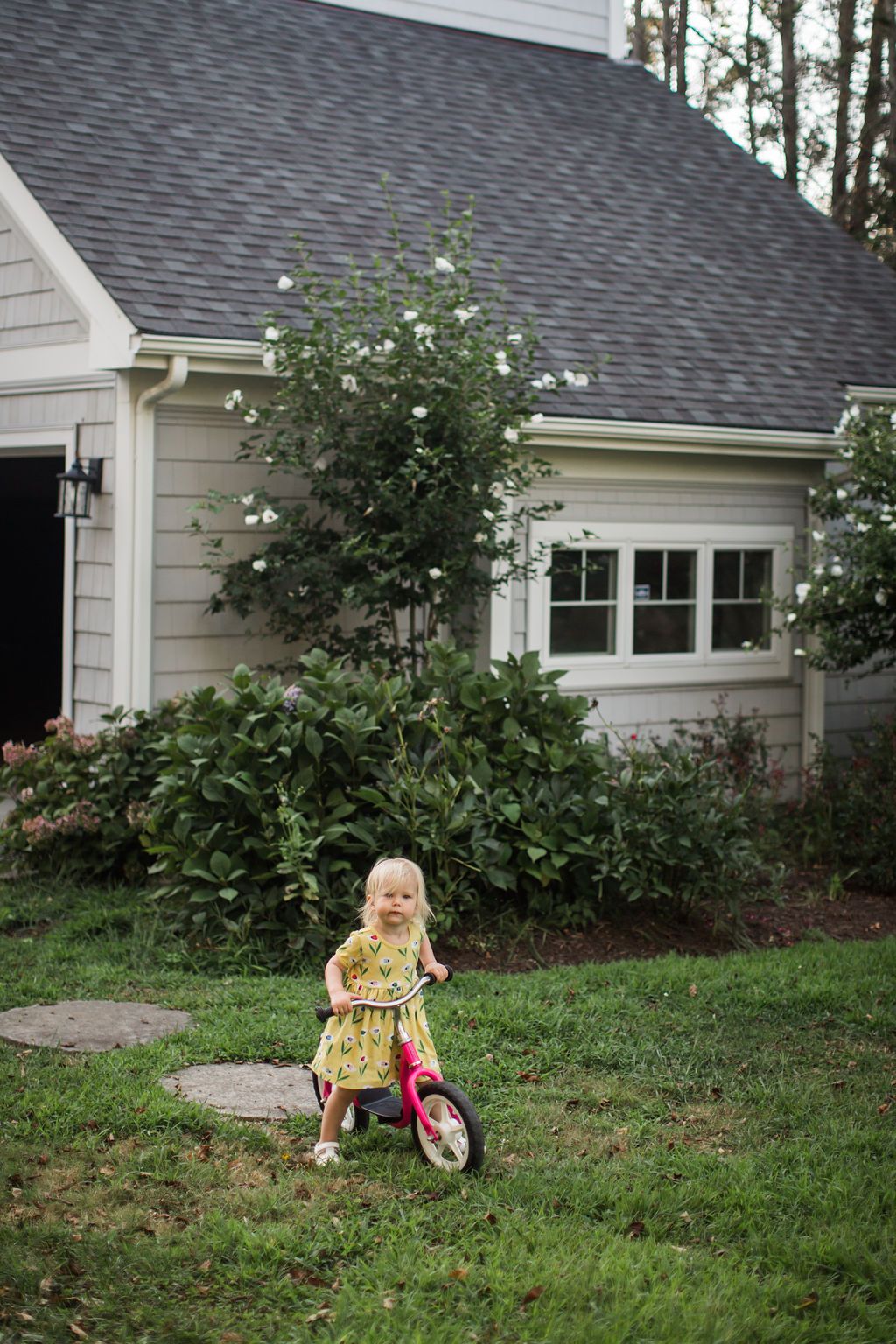 documentary style family photographer