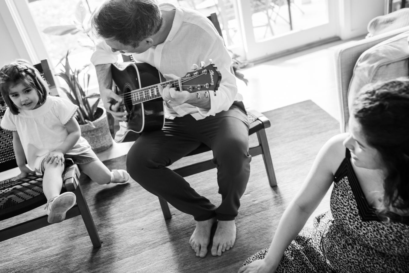 documentary style family photographer rhode island