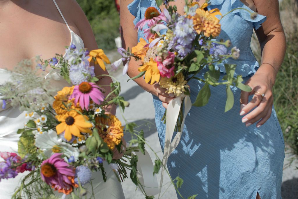 wildflower bridal bouquets
