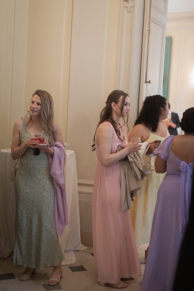 guests talking together at glen manor house