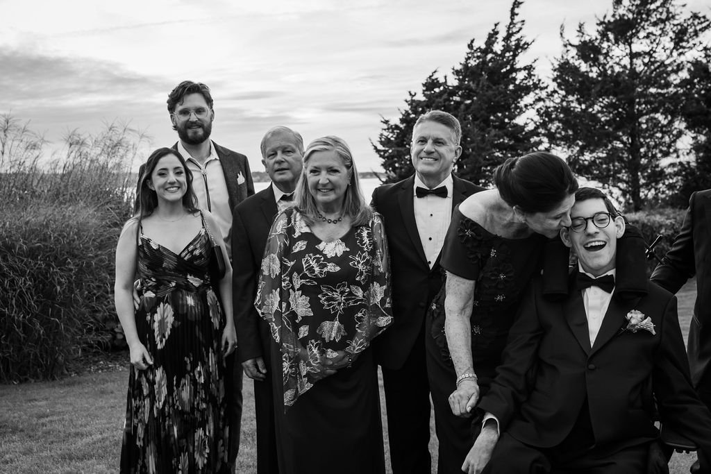 cocktail hour wedding photos in rhode island