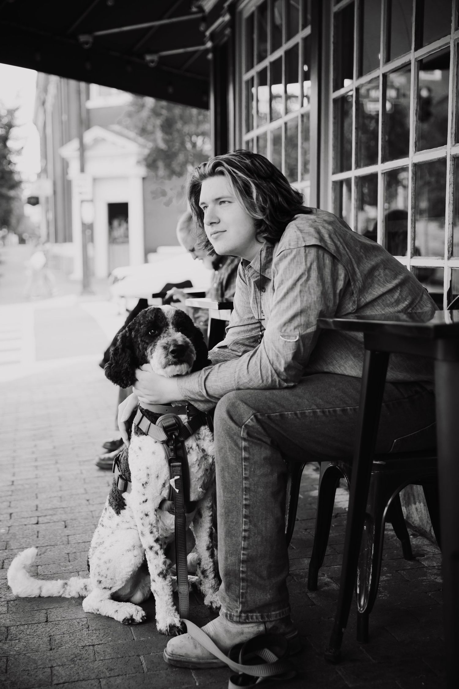 Highschool senior boy  with dog