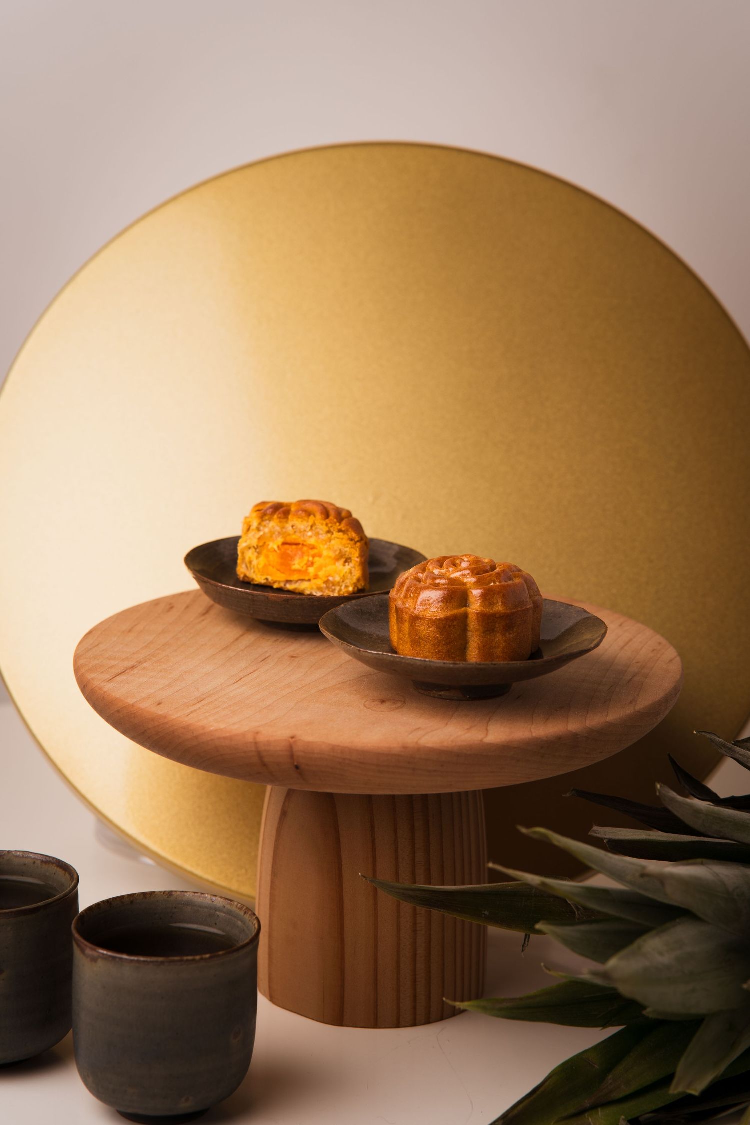 Rose's pineapple shorts moon cake