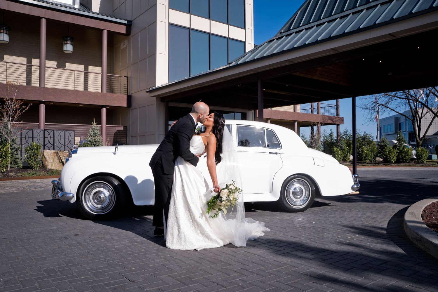 new jersey wedding with white vintage rolls royce car photo