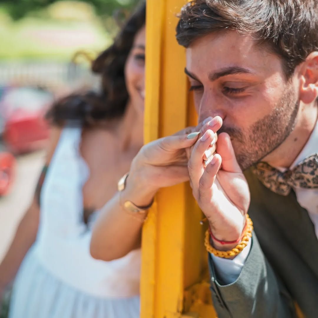 First Look - Groom kissing the hands of the bride. Azores wedding photographer