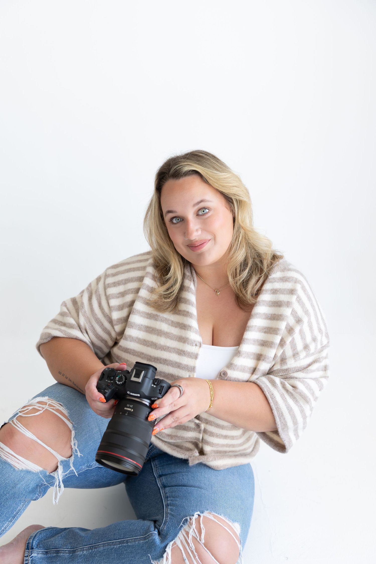 Mya Rudder, photographer