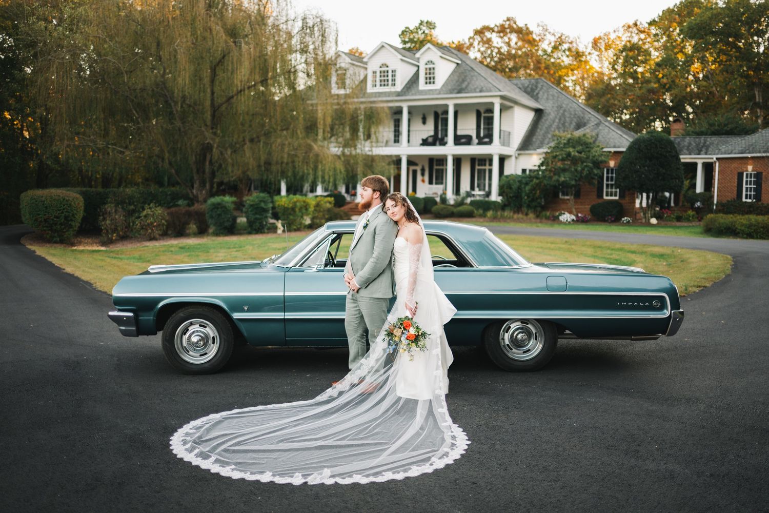 Bride & Groom at Autumn's Gate Farm in Fredericksburg, VA