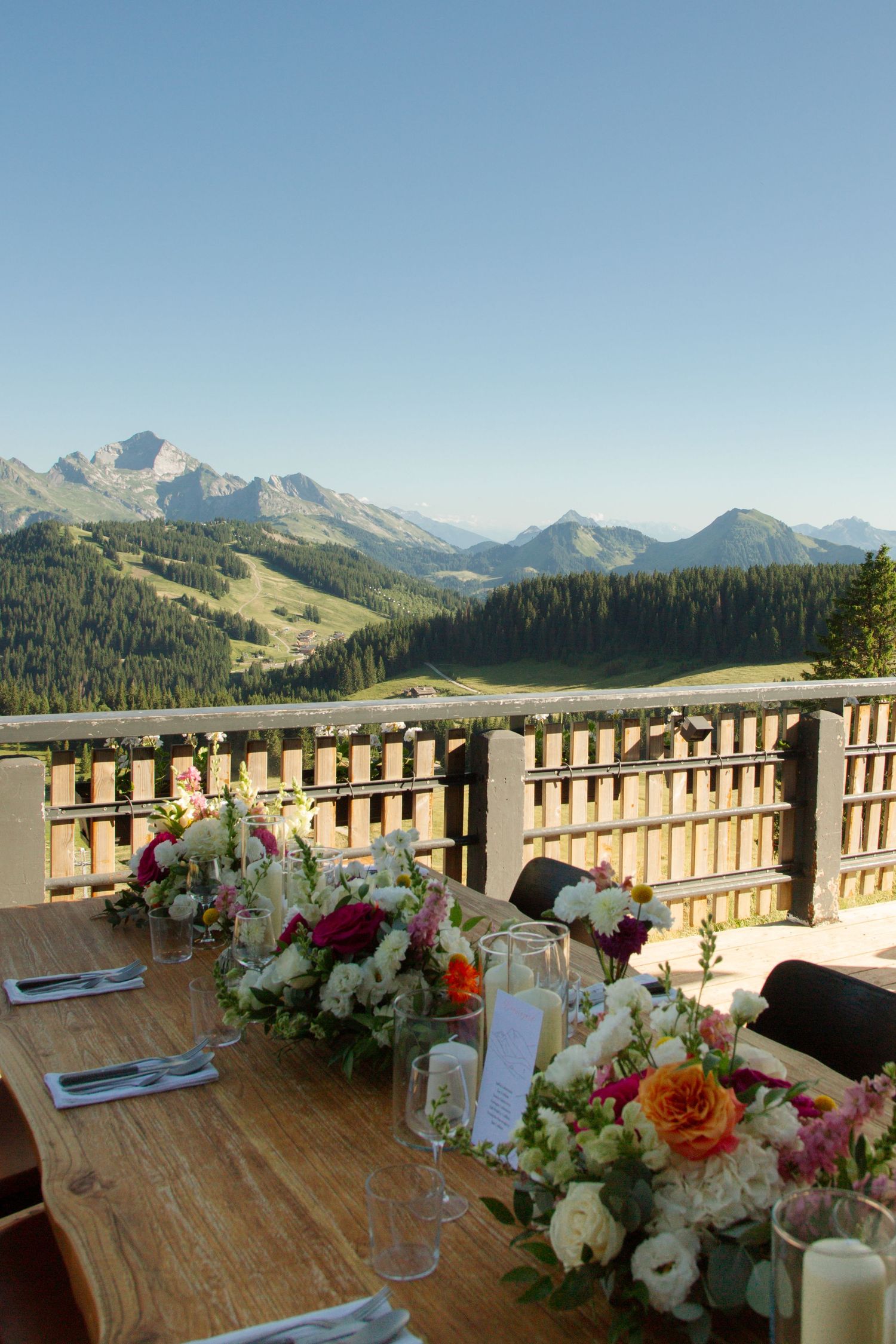 Morzine Wedding Photographer captures epic wedding photos in La Clusaz Wedding venue. French Mountain Wedding photographer. Outdoor Brides