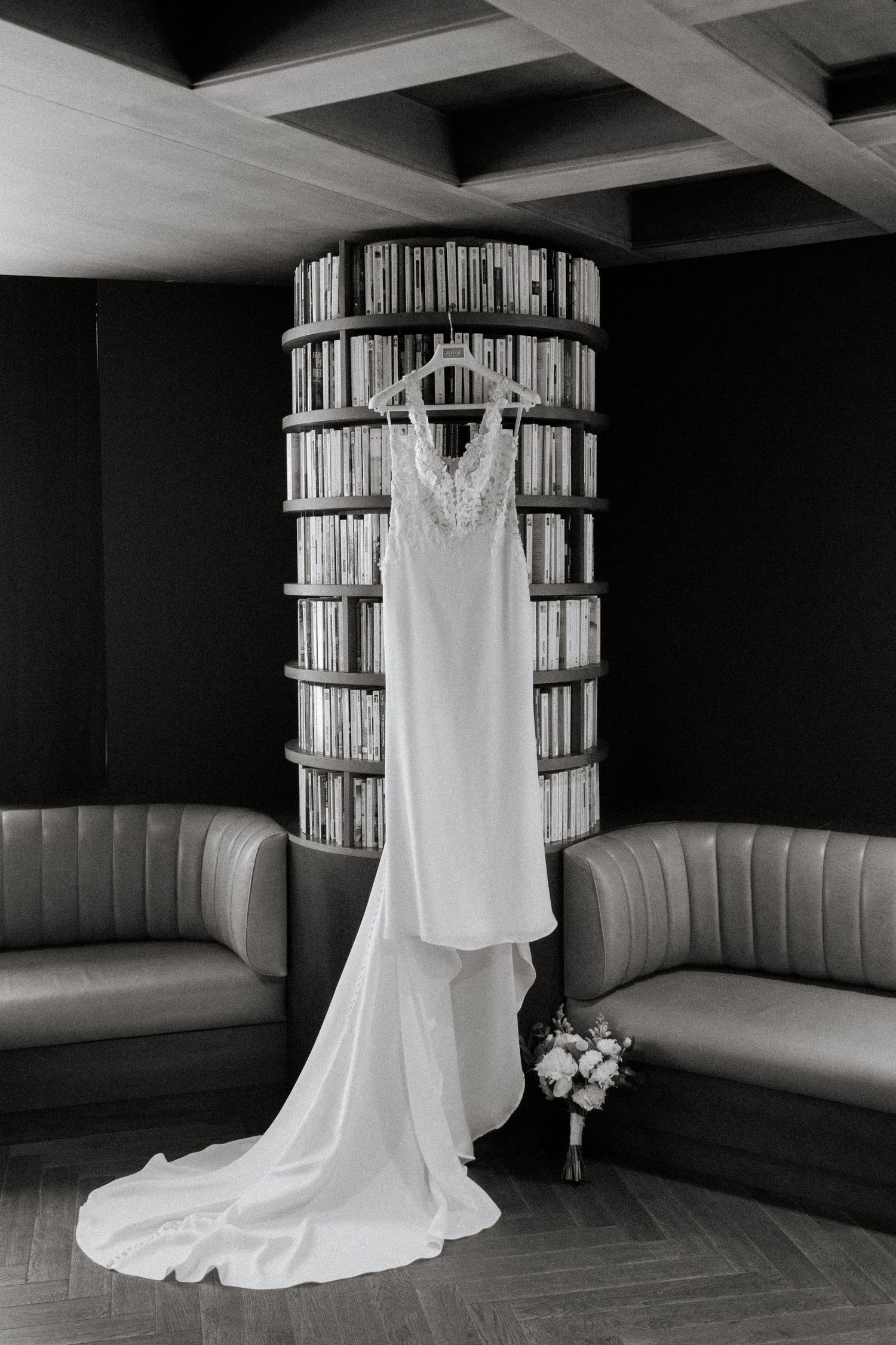 Candid Wedding Photographer captures bridal detail photo. La Clusaz Wedding venue. French Alps Mountain Wedding photographer. Outdoor Bride