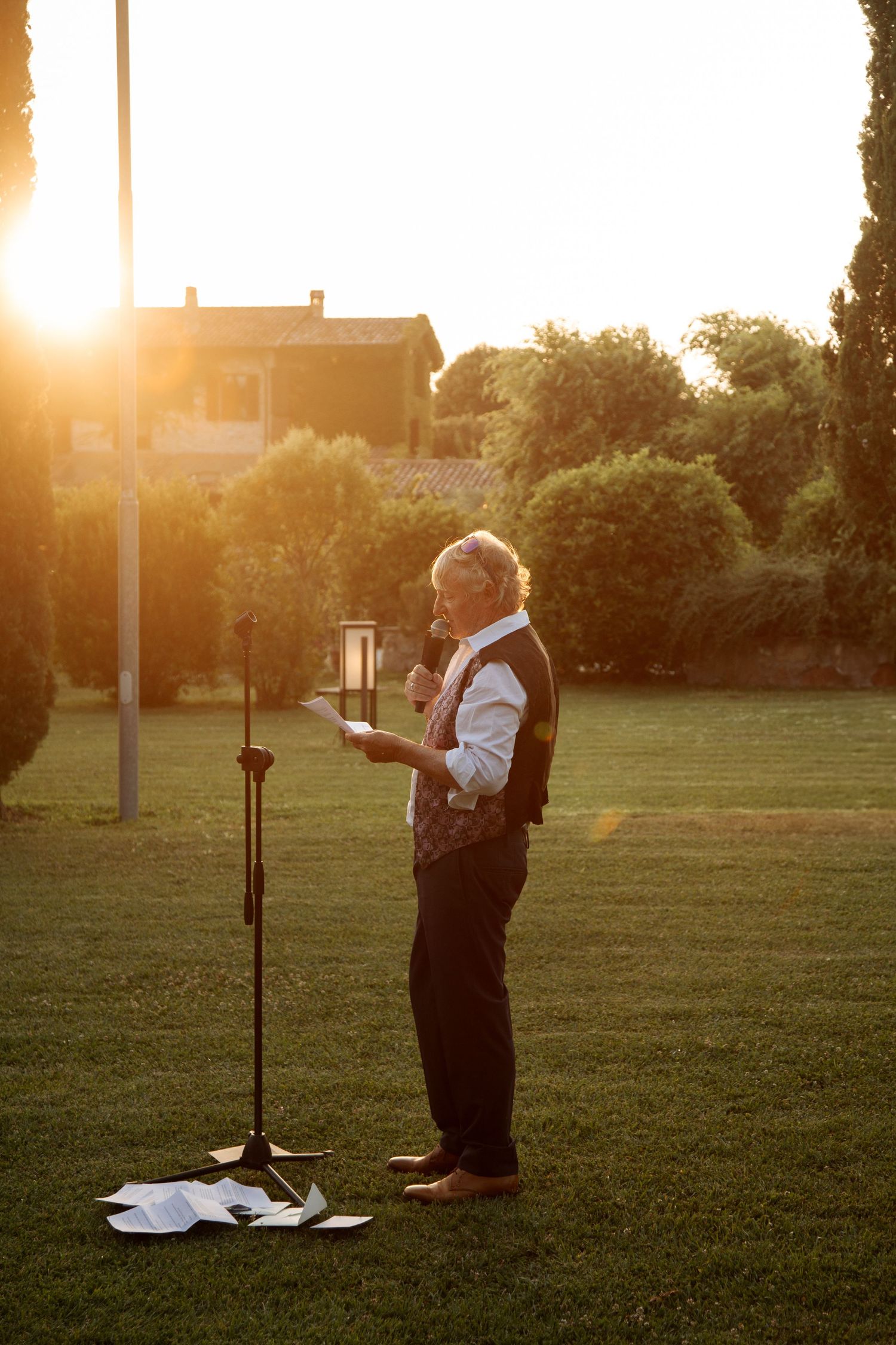 European Wedding Photographer captures wedding photos at Tuscany Wedding venue. Italian wedding photographer, Timeless and candid photos.
