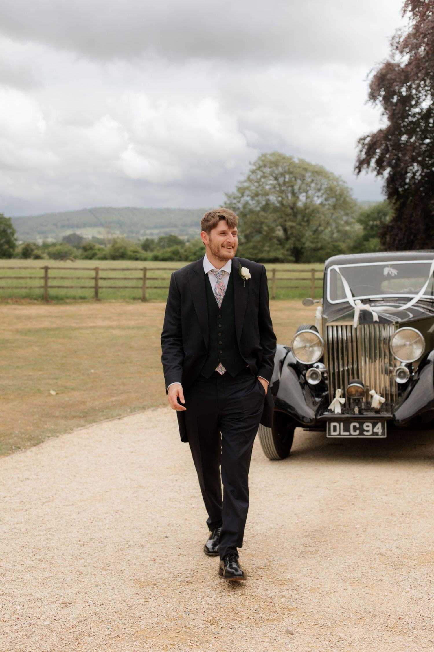 Documentary Style Cotswold Wedding Photographer captures wedding photos Gloucestershire Wedding Venue. Natural, candid wedding photography.